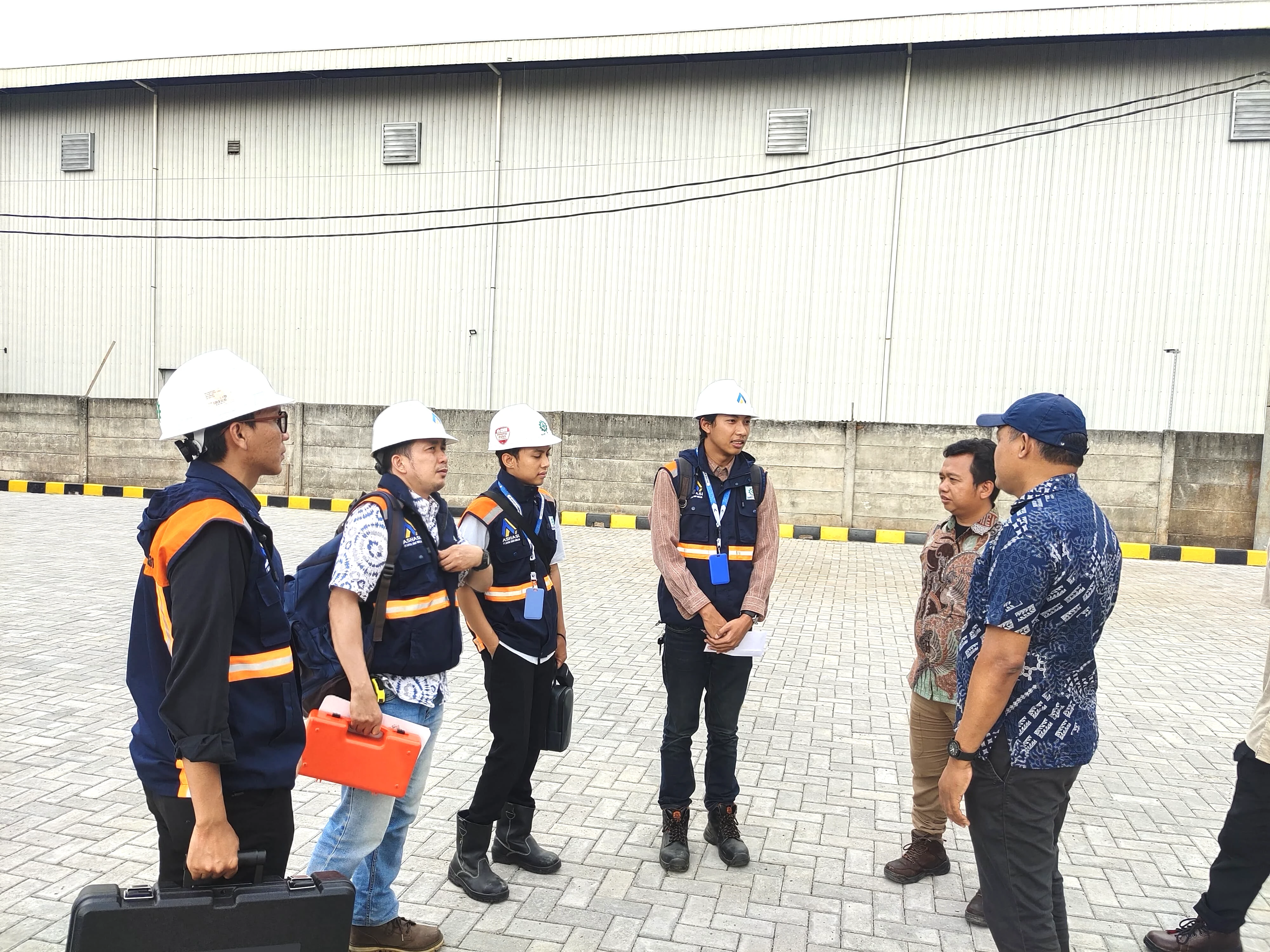 Menara Sentra Hero Image