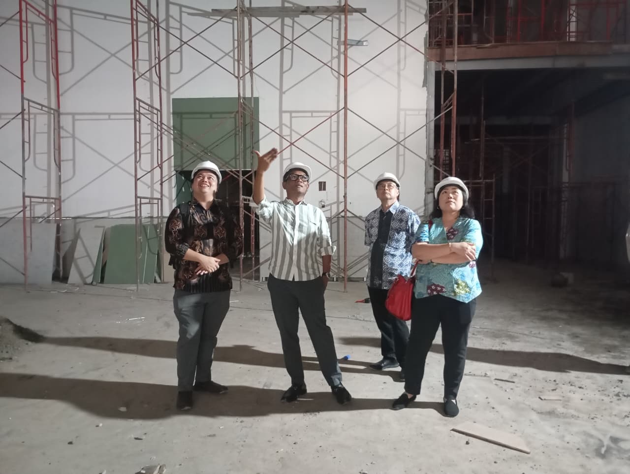 Jasa Kontraktor Menara Sentra 