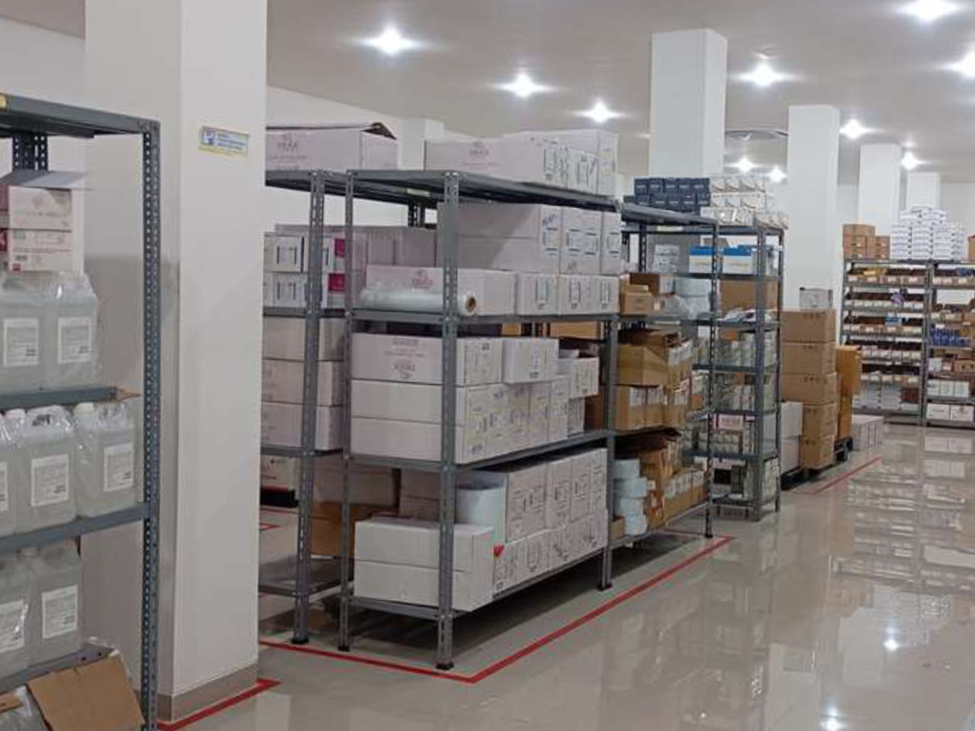 Office & Warehouse PT MPI Tbk Cabang Bekasi